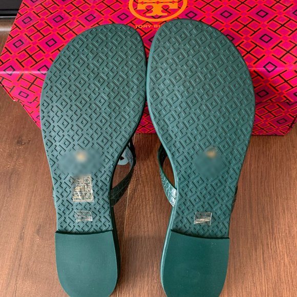 NIB TORY BURCH Miller' Croc Embossed Sandal - Picture 6 of 8